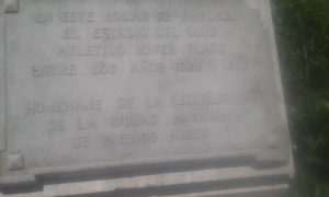 placa_River_estadio_viejo